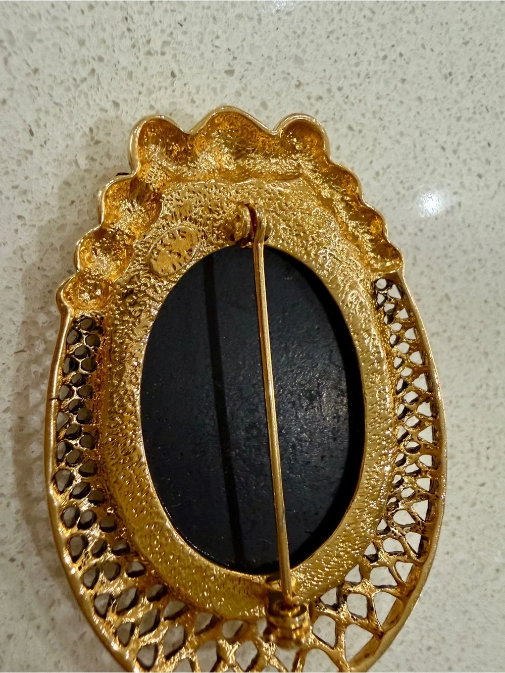 LINDENWOLD Classic 14K Gold Plated Cameo Brooch